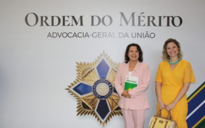 FORVM PARTICIPA DA SOLENIDADE DE ENTREGA DAS COMENDAS DA ORDEM DO MÉRITO DA AGU