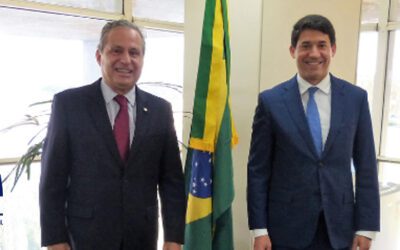 PRESIDENTE DO FORVM SE REÚNE COM TADEU ALENCAR