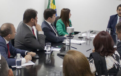 FORVM DA ADVOCACIA PÚBLICA FEDERAL SE REÚNE COM O ADVOGADO-GERAL DA UNIÃO