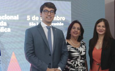 DIRETORIA DO FORVM MARCA PRESENÇA NO 1° SEMINÁRIO DA ADVOCACIA PÚBLICA