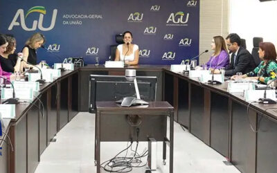 DIRETORIA DO FORVM PARTICIPA DE REUNIÃO COM MEMBROS DA AGU E DO CCHA