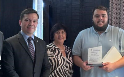 DEPUTADO FEDERAL FELIPE FRANCISCHINI É HOMENAGEADO PELO FÓRVM NACIONAL DA ADVOCACIA PÚBLICA FEDERAL
