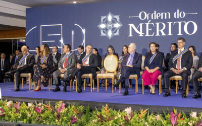 AGU REALIZA CERIMÔNIA DE ENTREGA DAS MEDALHAS DA ORDEM DO MÉRITO A 124 AGRACIADOS
