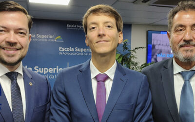 FORVM MARCA PRESENÇA NA CERIMÔNIA DE POSSE DO NOVO PROCURADOR REGIONAL DA UNIÃO NA 1ª REGIÃO